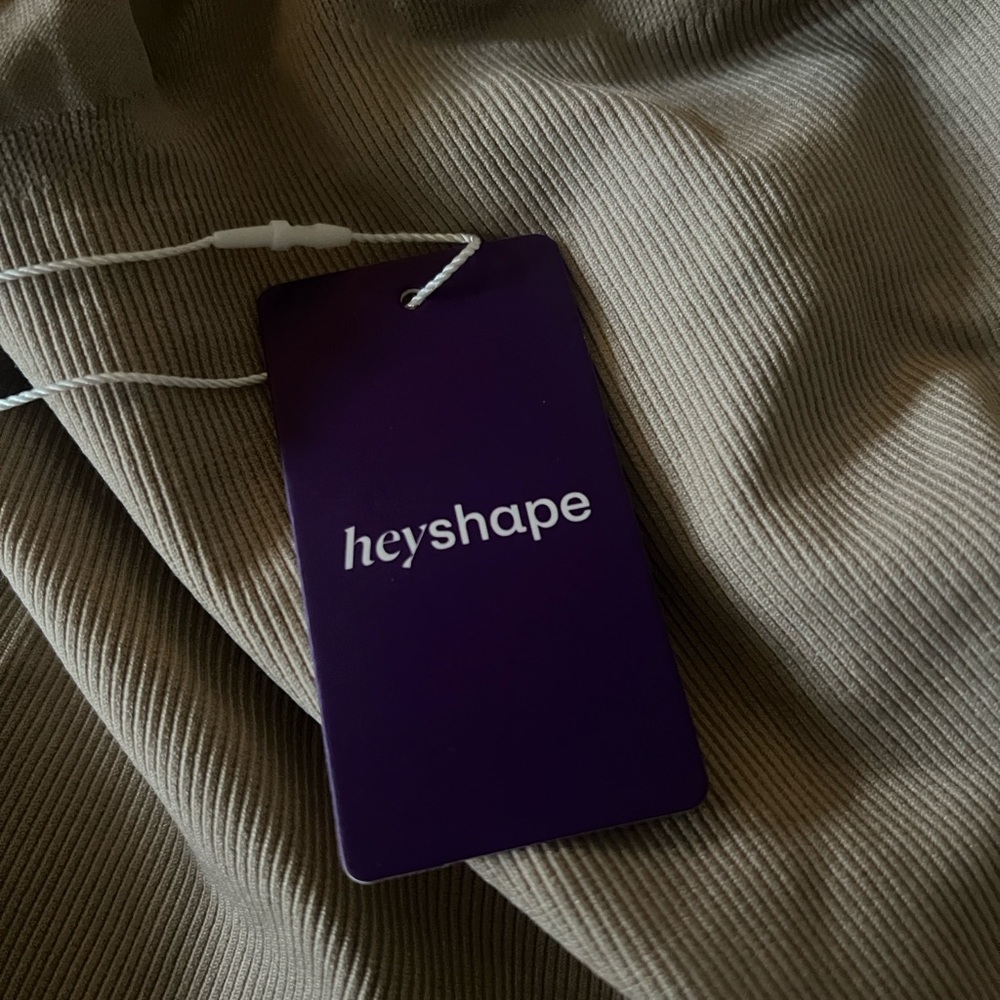 HeyShape Shapewear XL - Picture 7 of 7